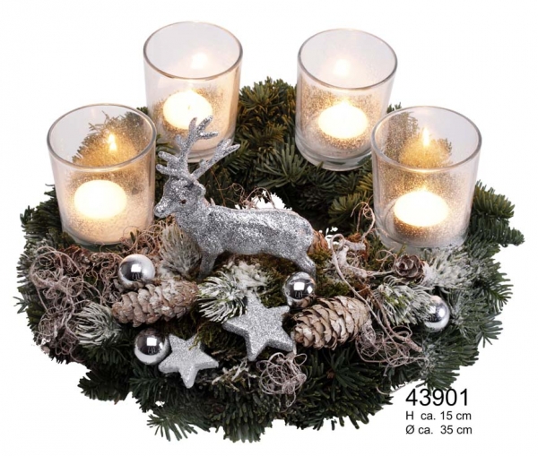 Nobilis Adventskranz ca.35cm mit Glas-Windlichtern  u.Hirsch silber